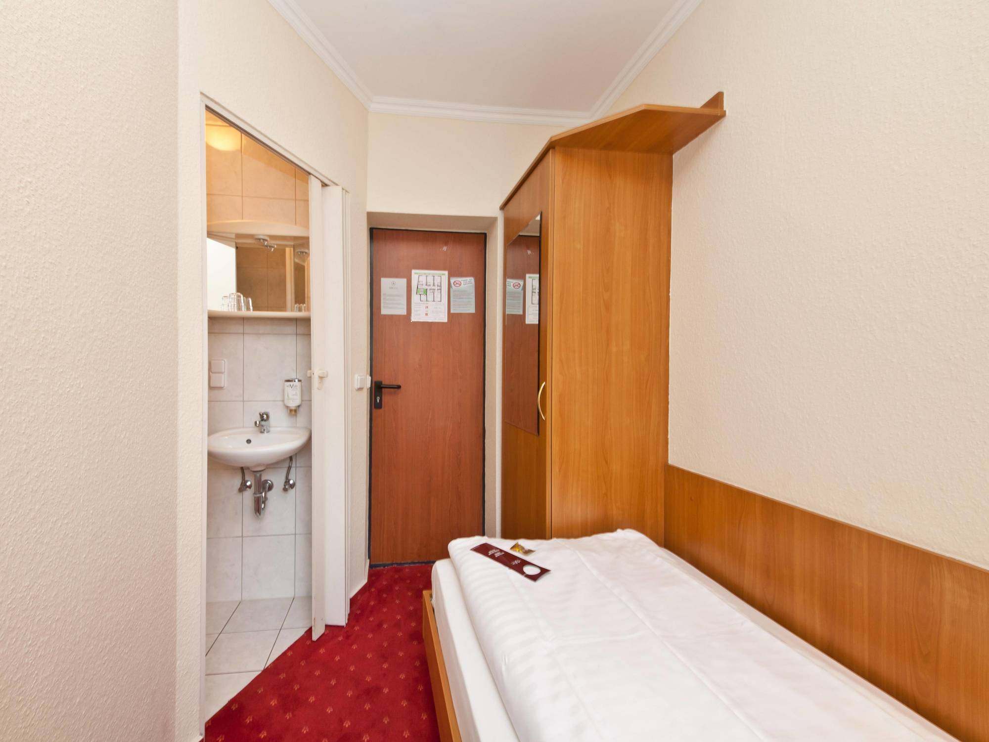 פרנקפורט Hotel Primus Frankfurt Sachsenhausen מראה חיצוני תמונה